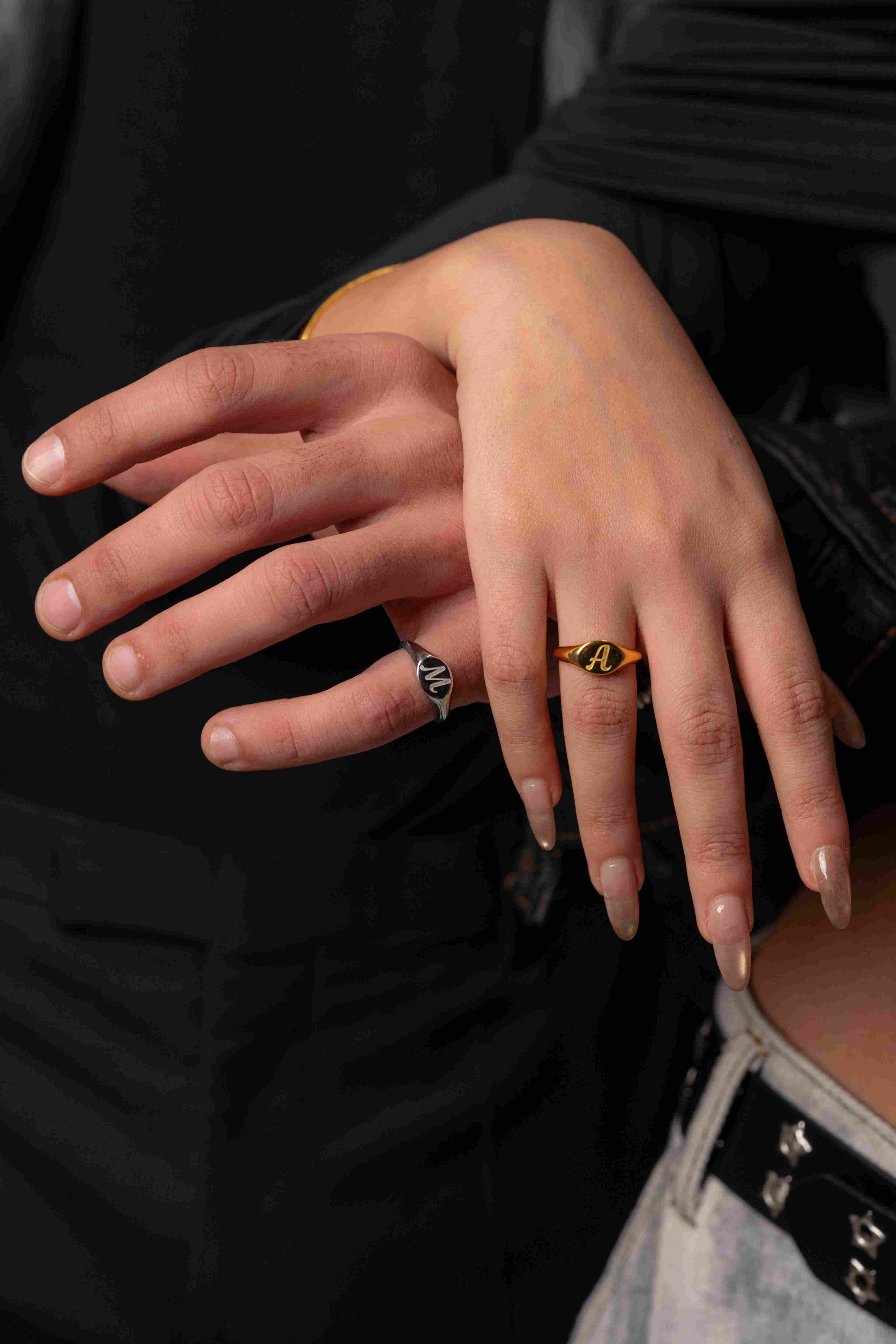 Letter Signet ring's Couple Set