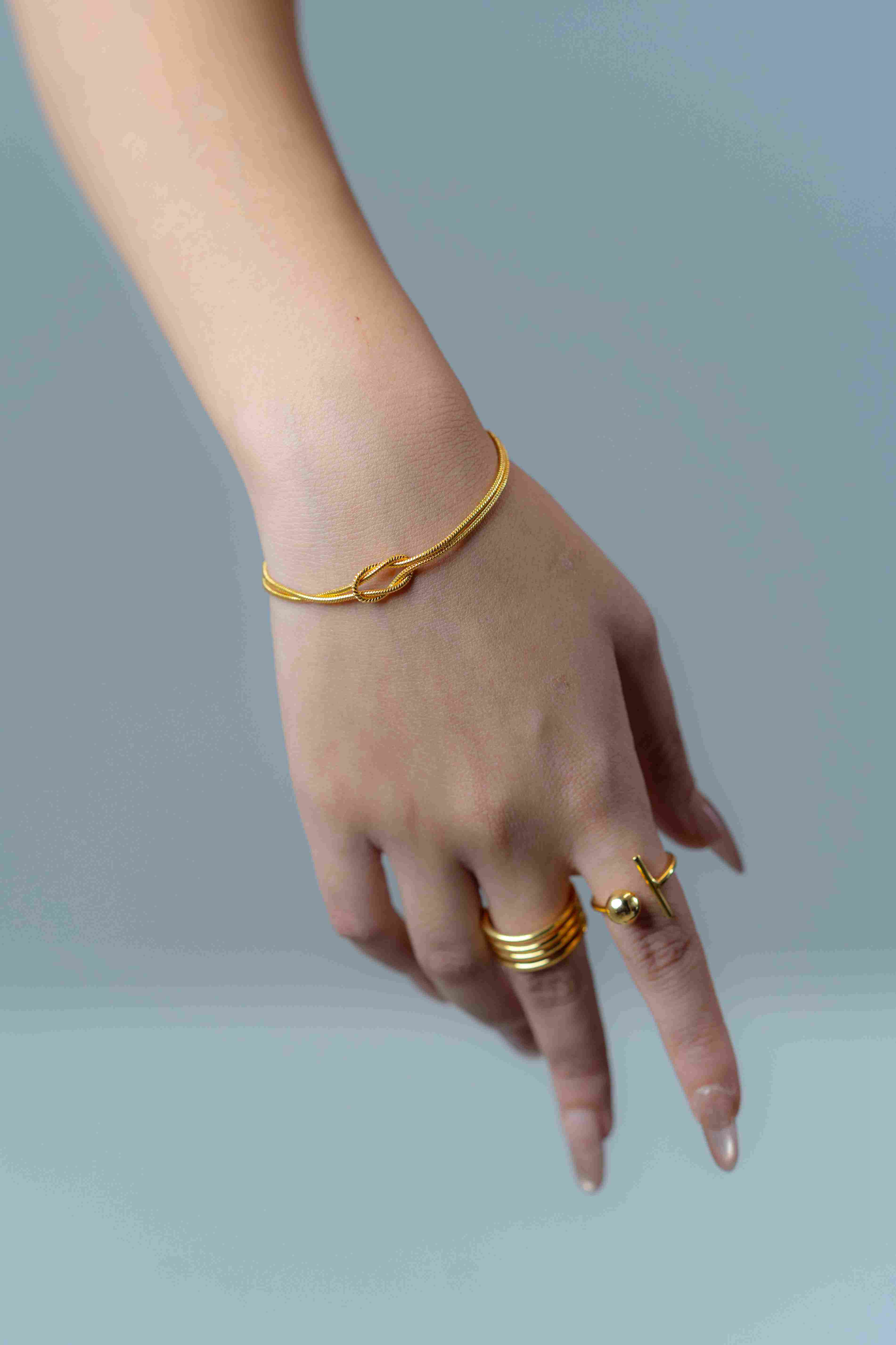 Timeless Gold Bracelet
