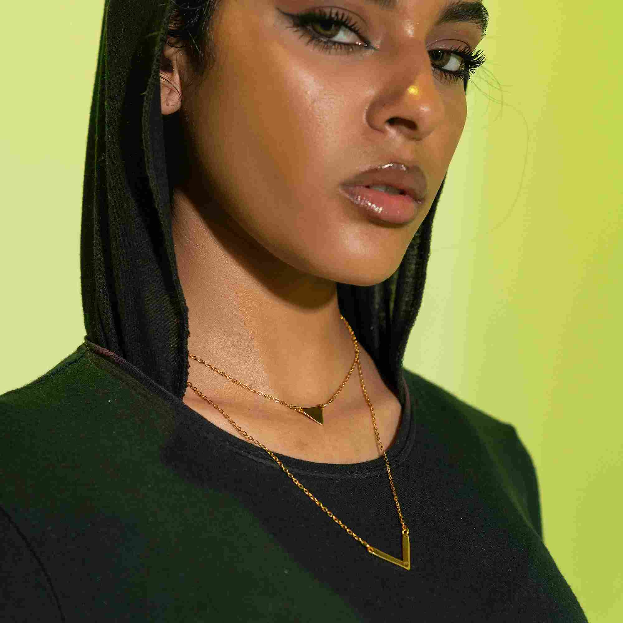 قلادة جولدن بوردرز