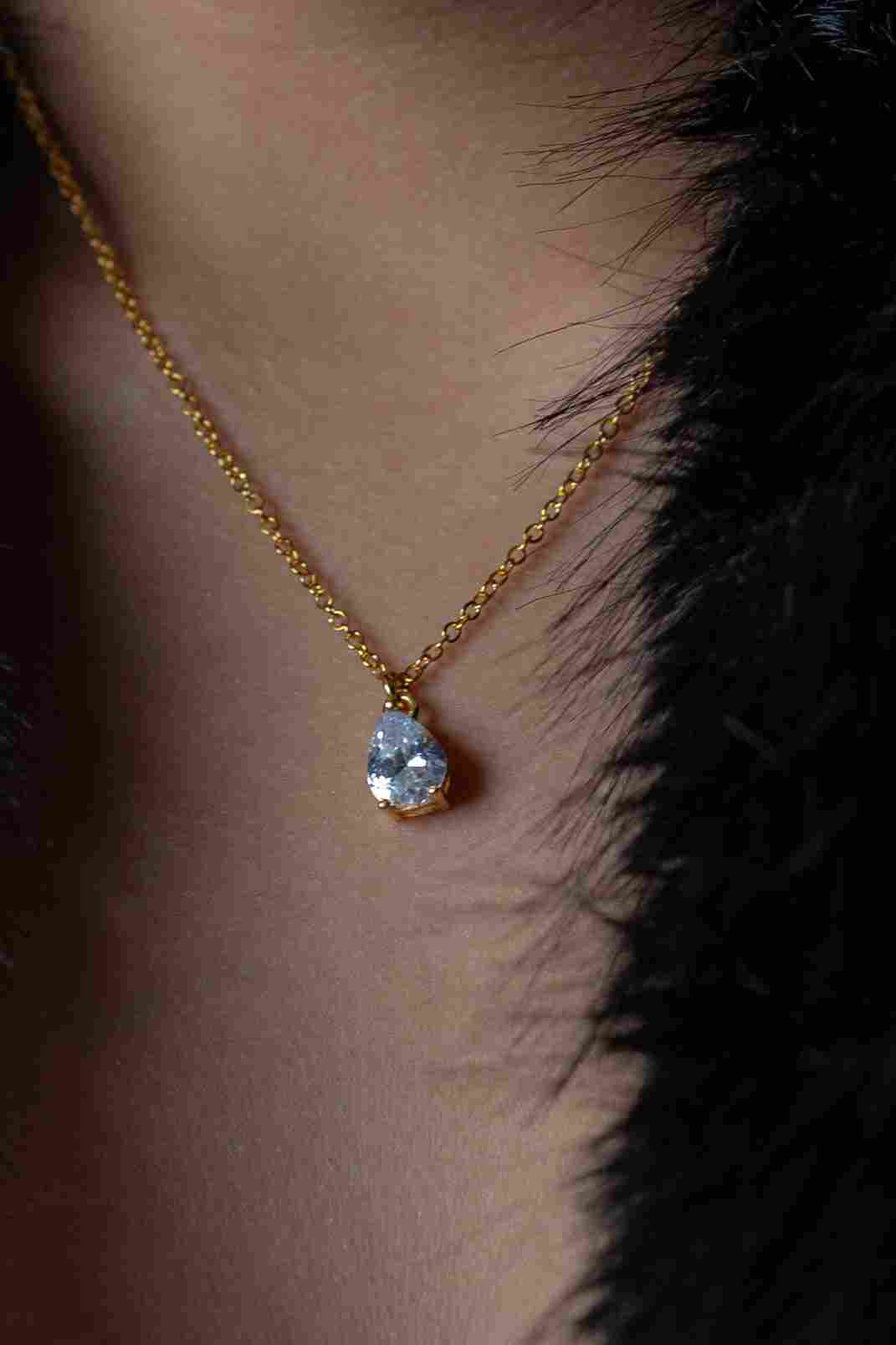 قلادة زركون جول - white