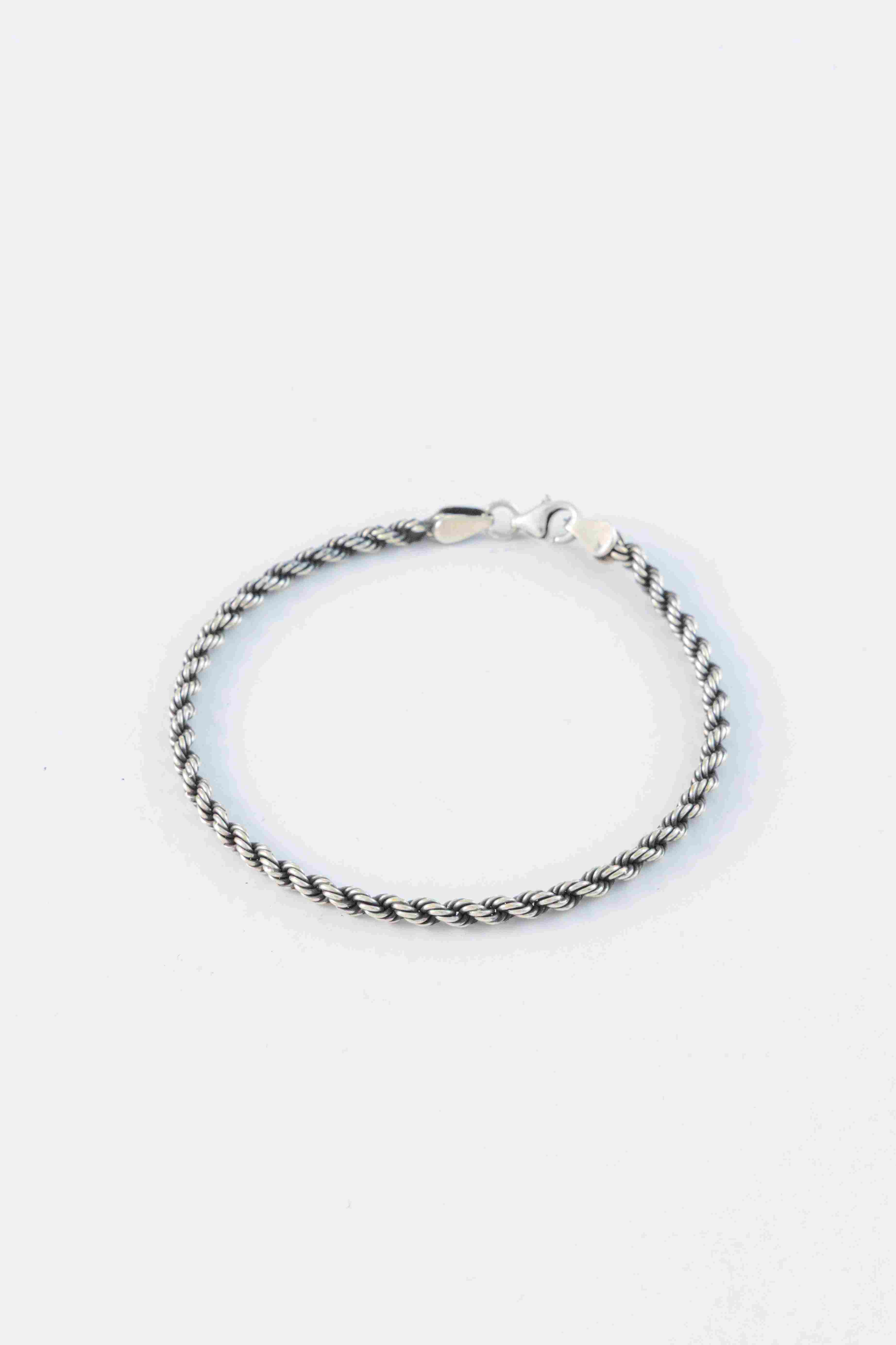 Oxide Twisted Bracelet