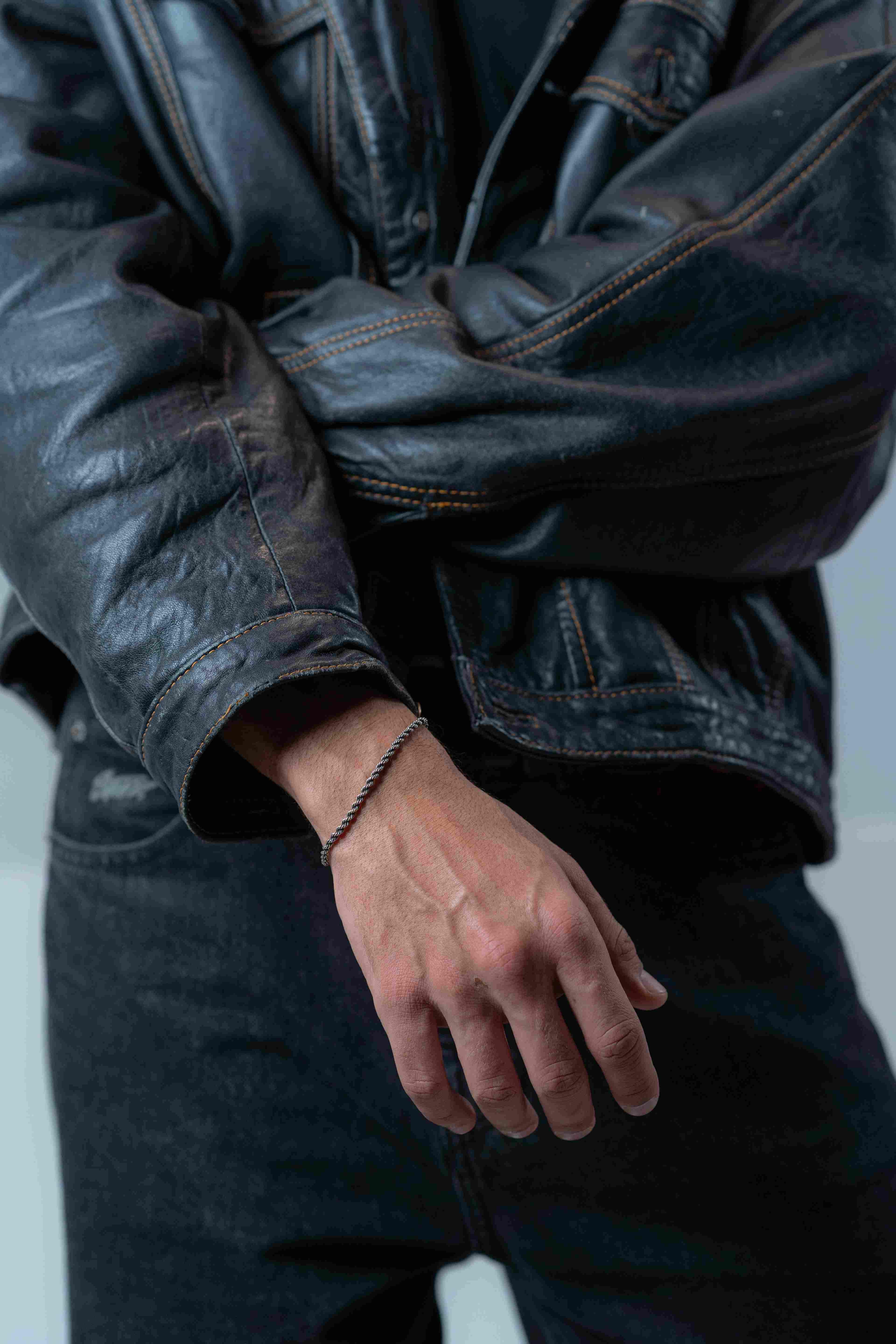 Oxide Twisted Bracelet