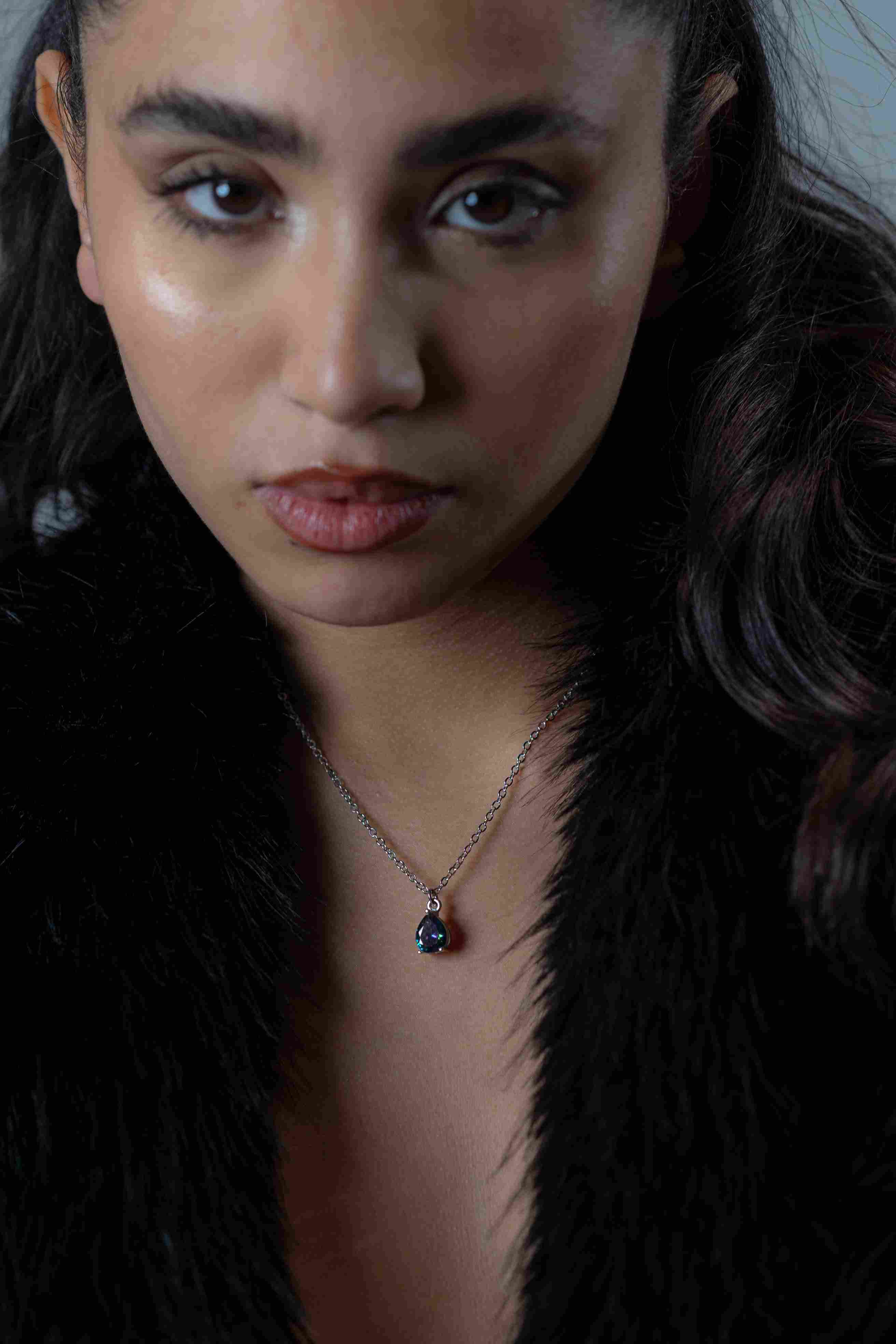 قلادة سيلفر بحجر زركون - aquamarine