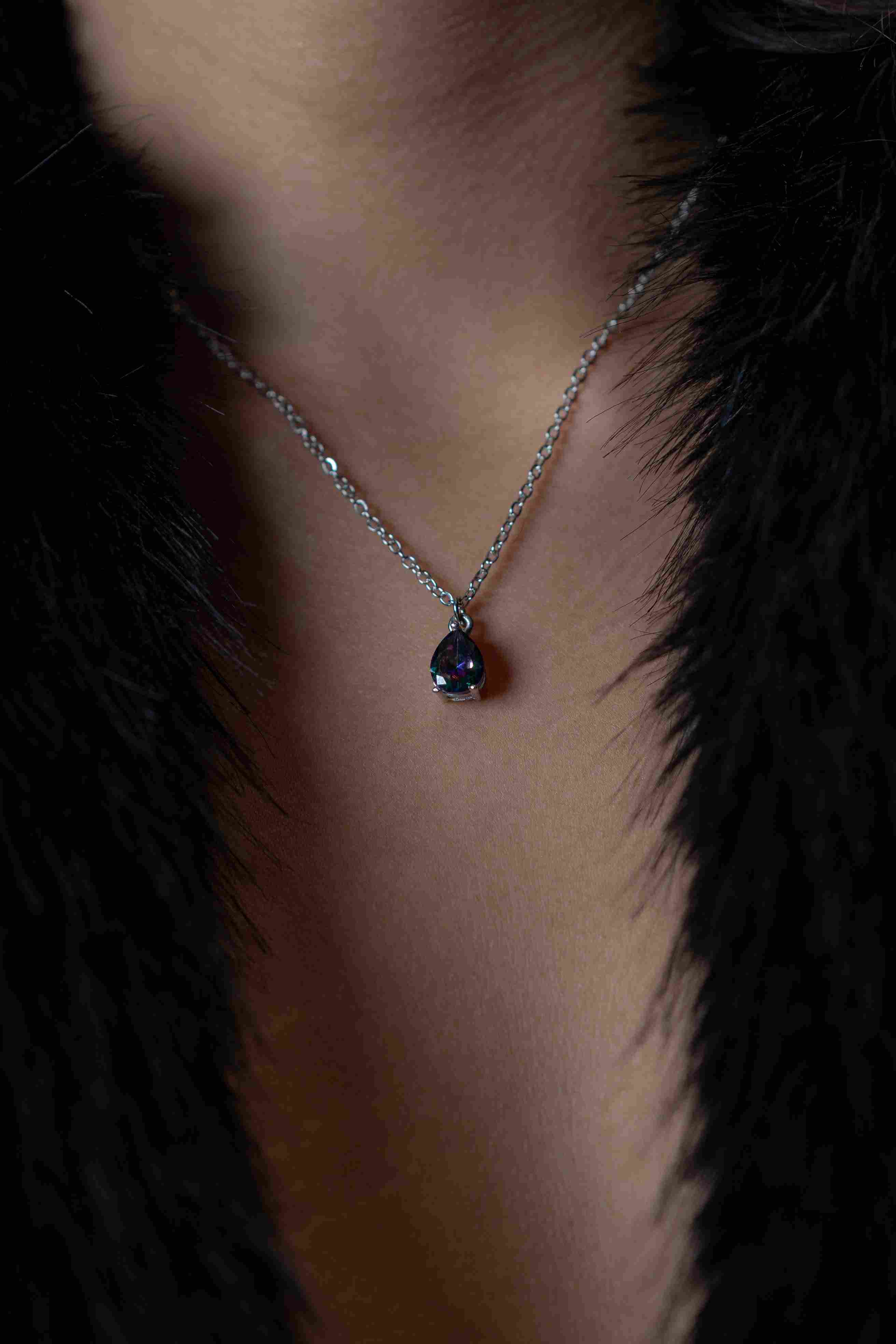 قلادة سيلفر بحجر زركون - aquamarine