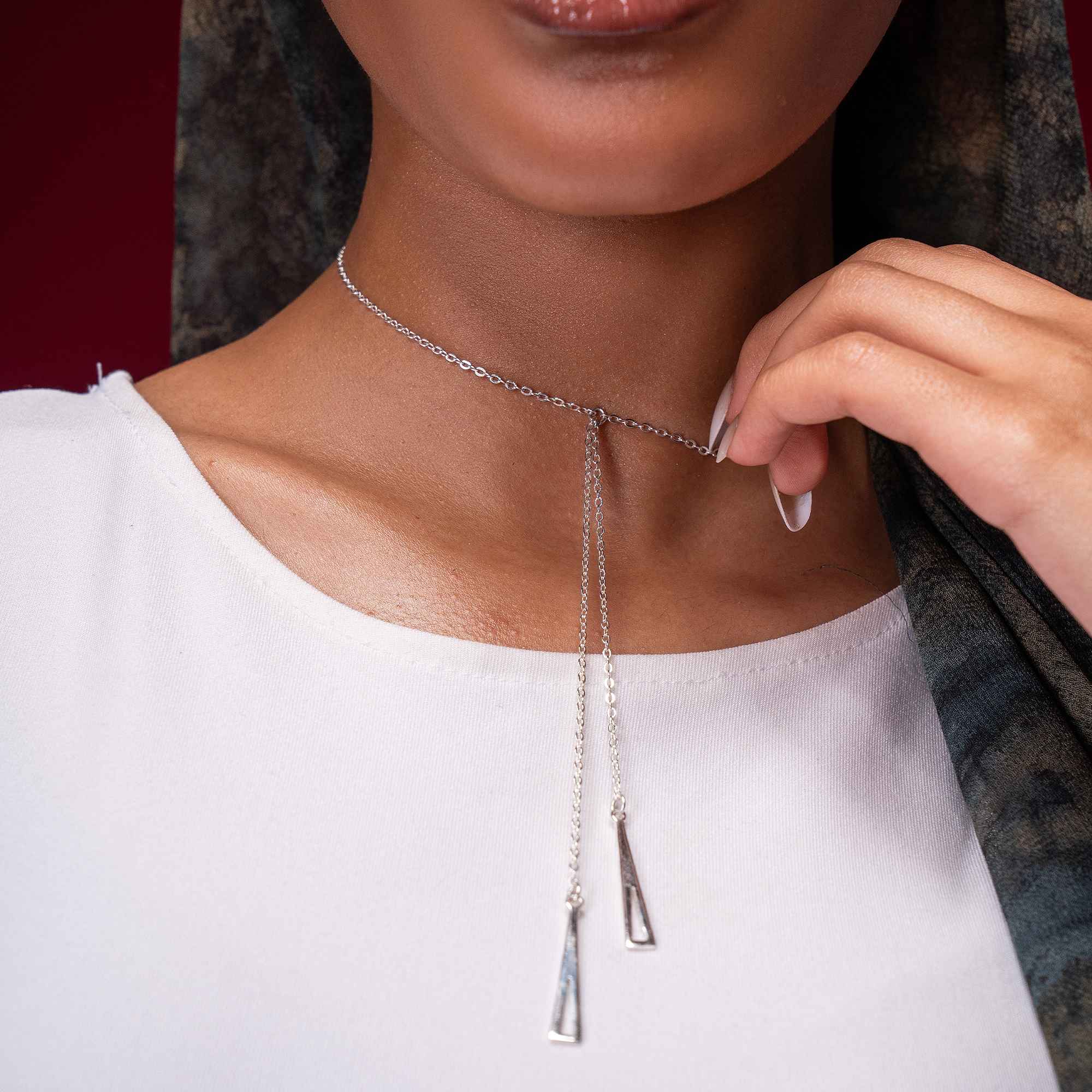 قلادة دويل انجيلس