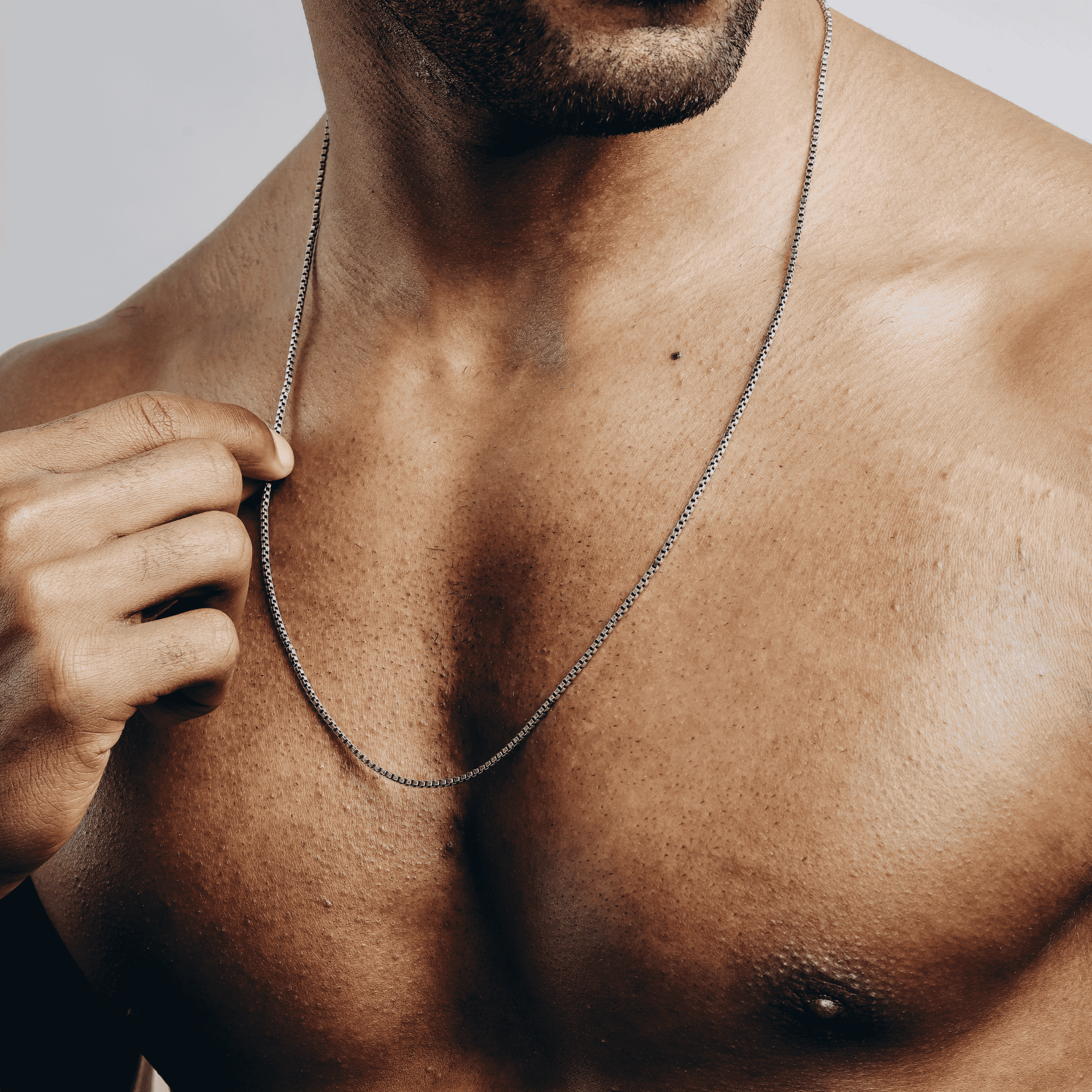 قلادة بوكس تشين