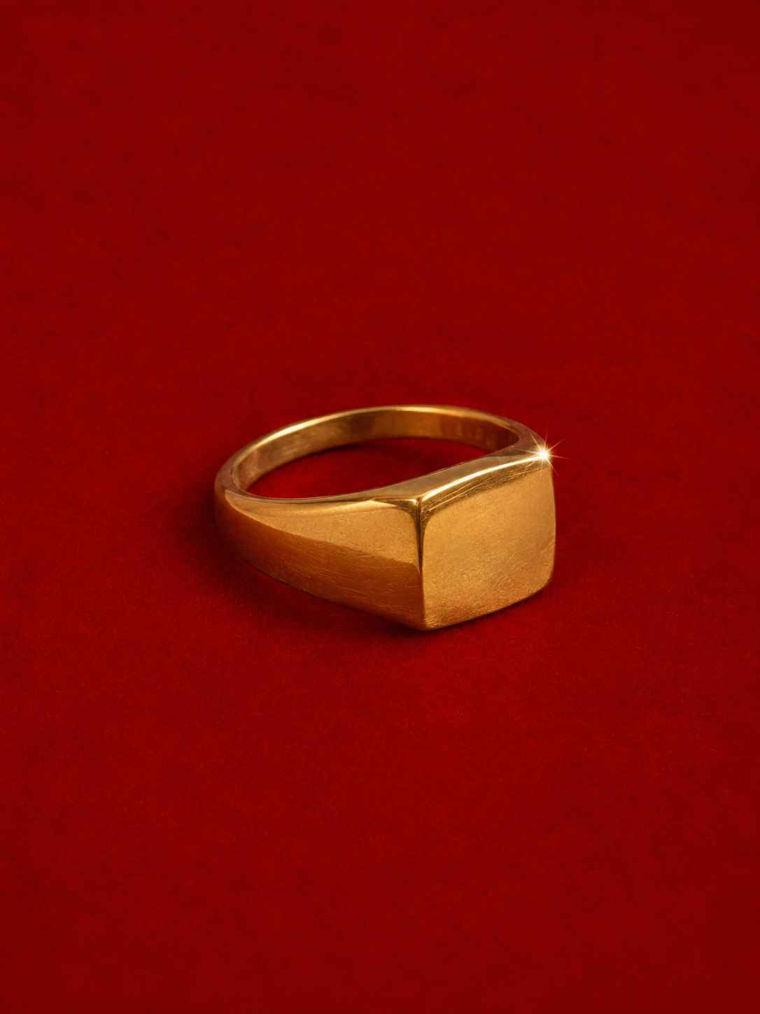 Regal Ring