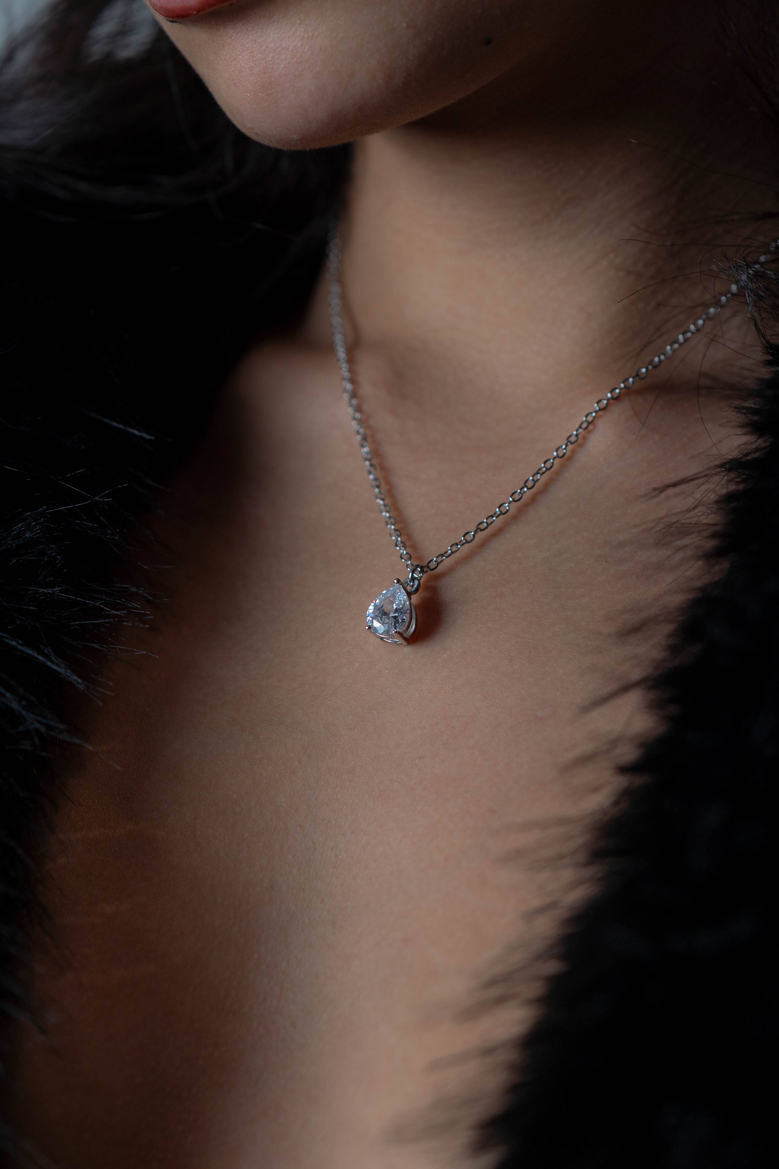 Zircon Pear Necklace's Couple Set