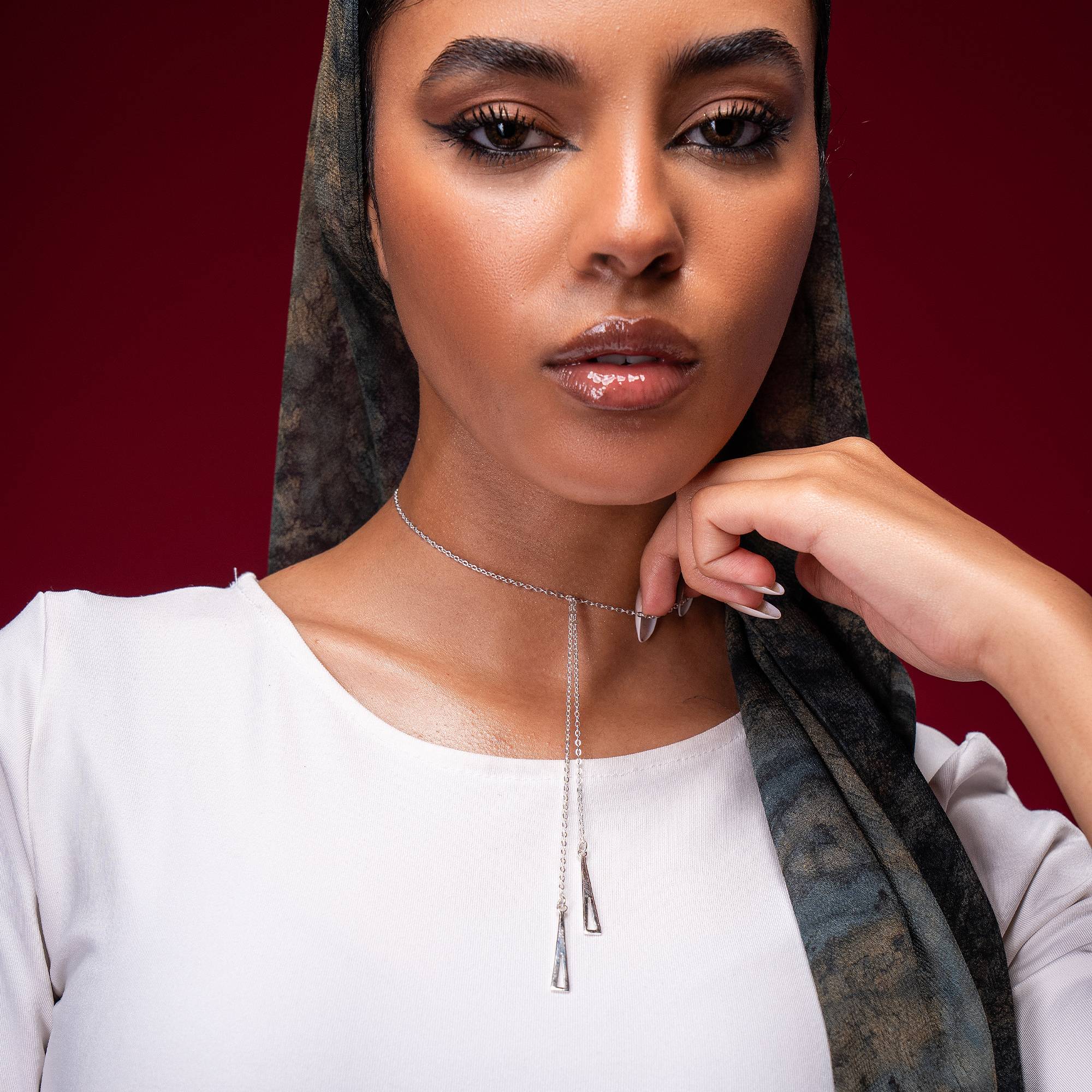 قلادة دويل انجيلس