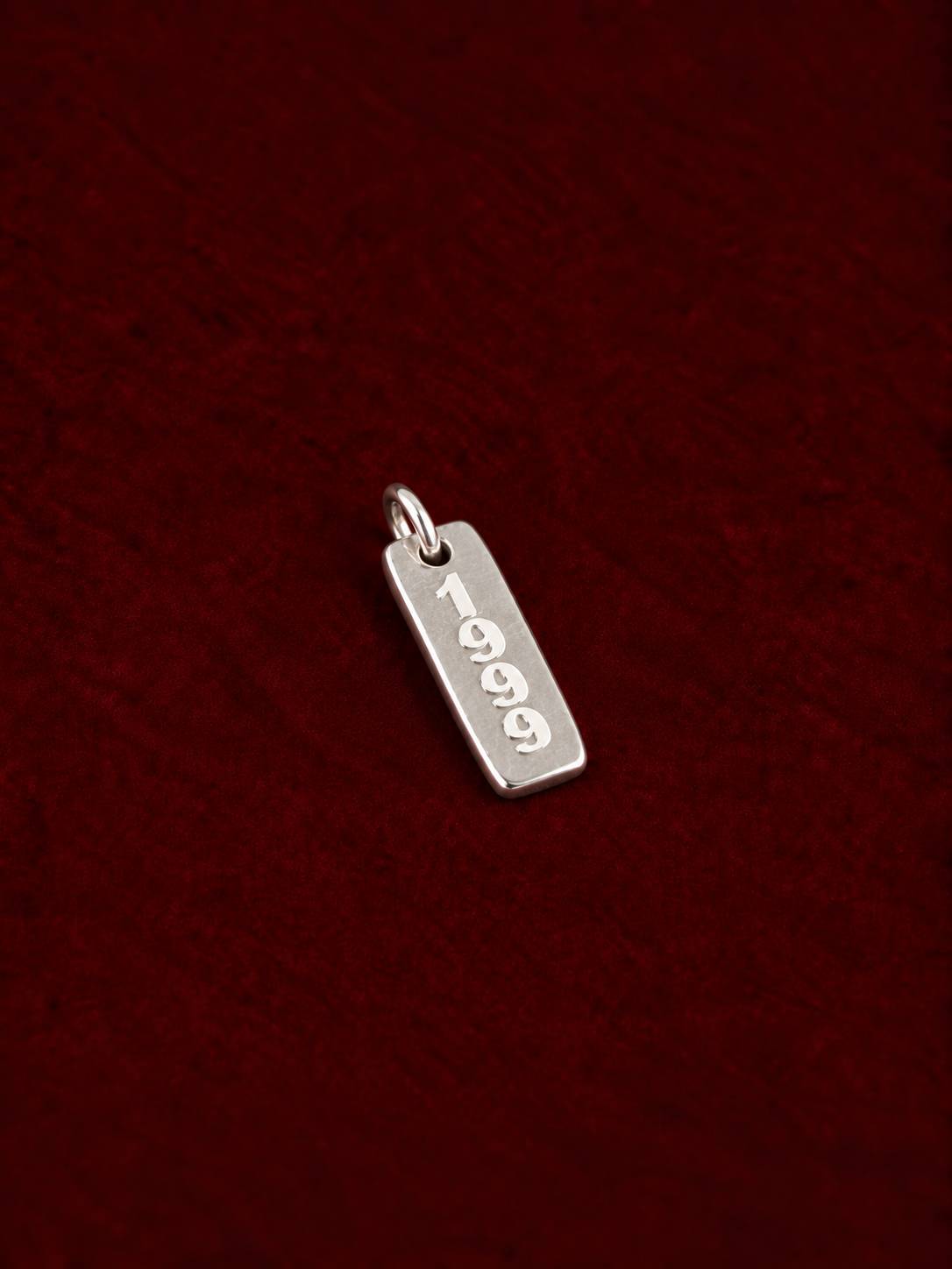 Silver Verge with Silver Memory Pendant