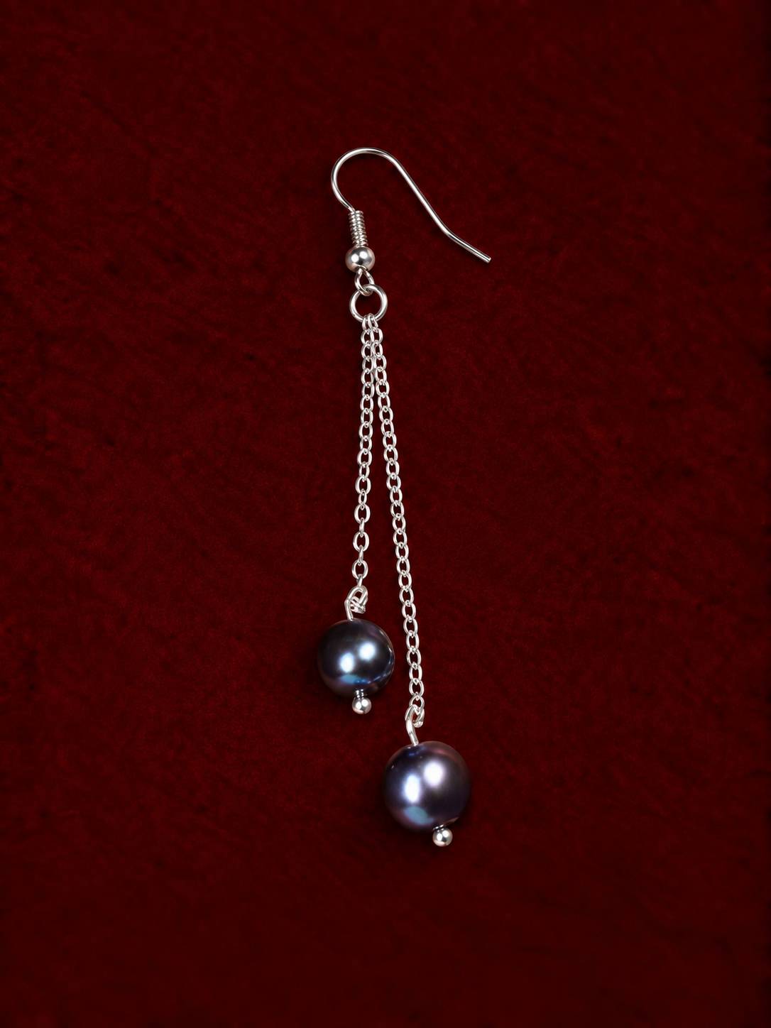 Midnight Pearls Earrings