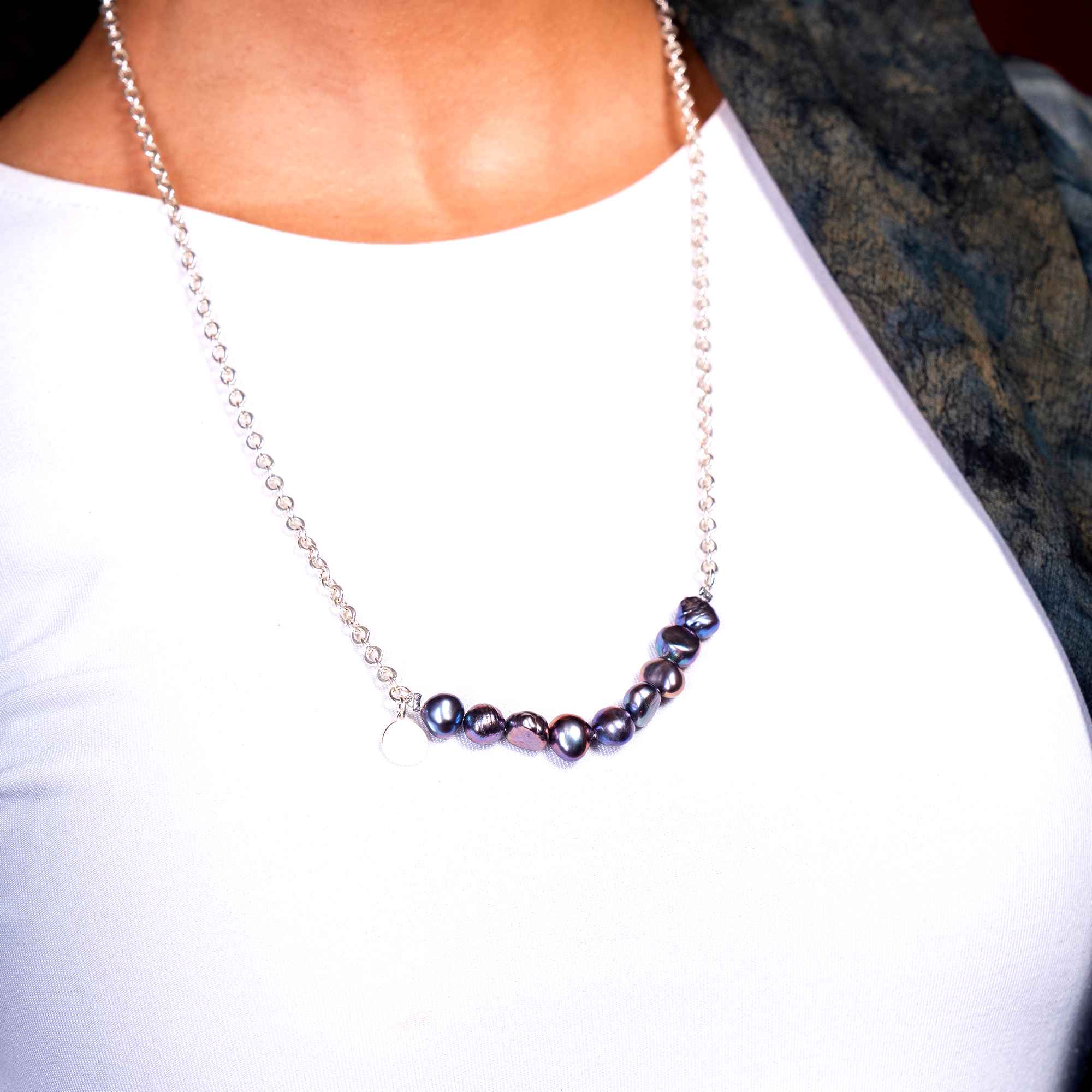 Midnight Pearls Necklace
