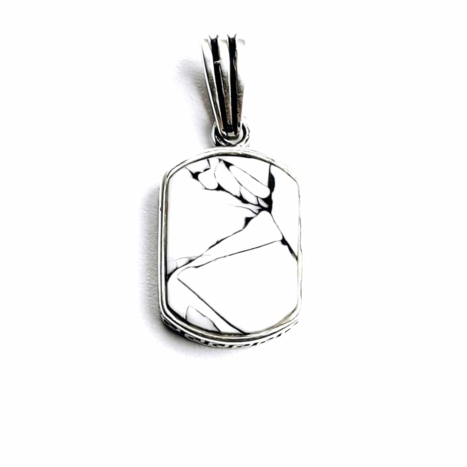Box Chain Necklace with Dual Essence Pendant
